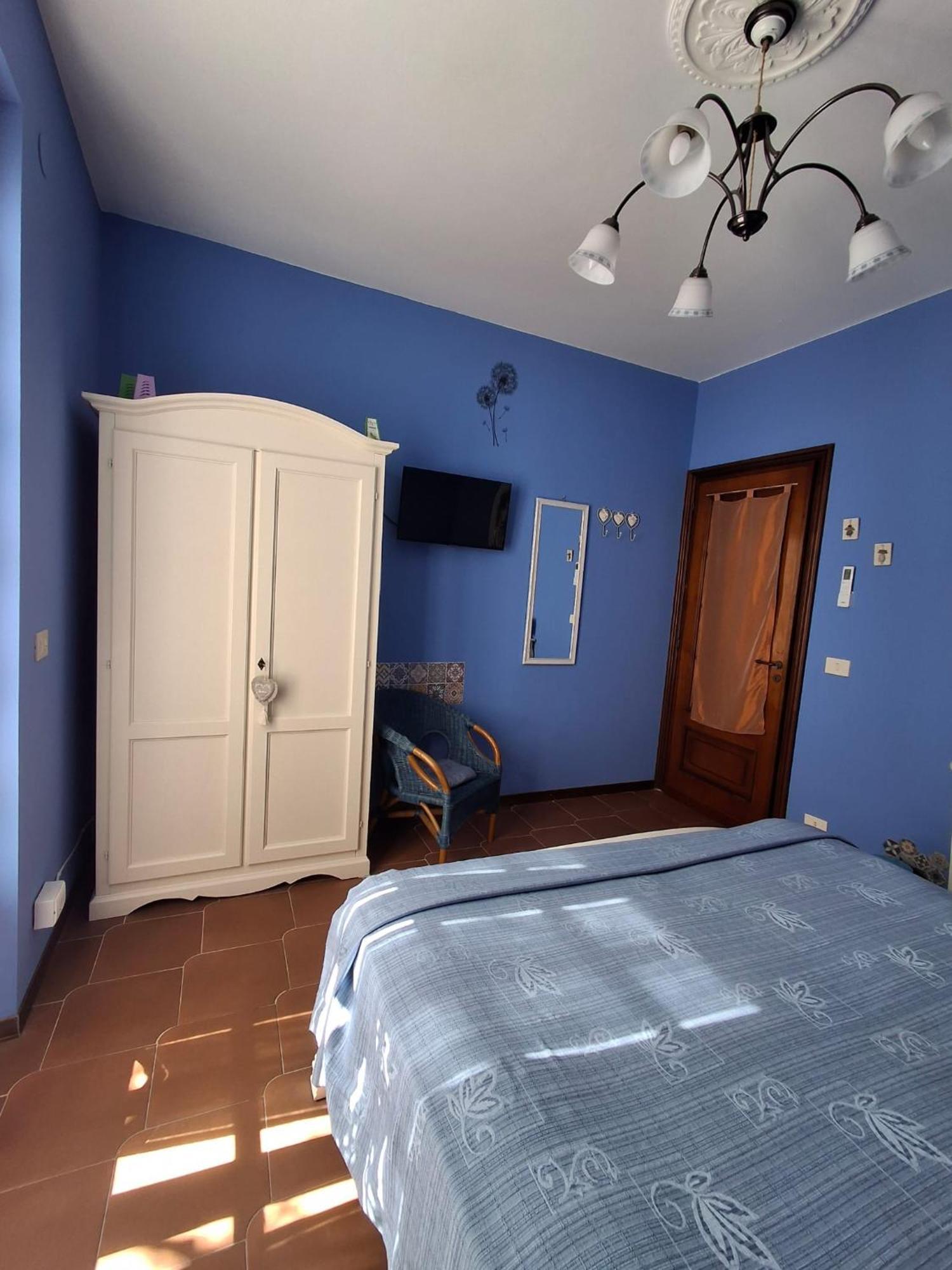 L'Uliveto D'Argento Bed & Breakfast Finale Ligure Exterior photo